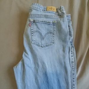 Levi jeans